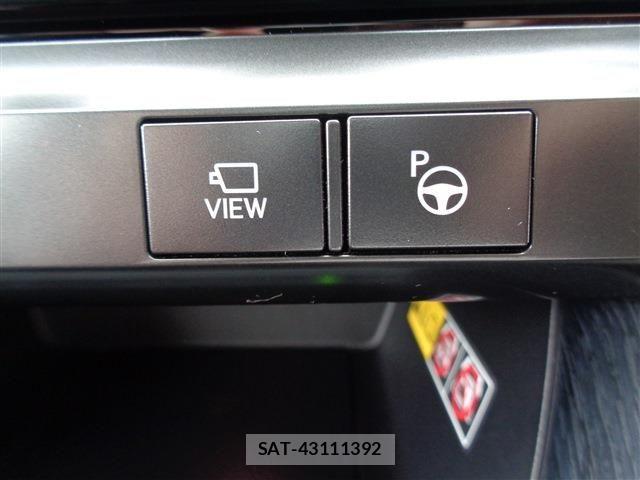 Lexus LBX 2024-09 8829959-22