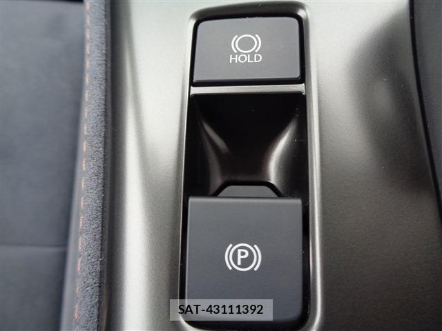 Lexus LBX 2024-09 8829959-26