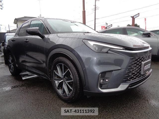 Lexus LBX 2024-09 8829959-2