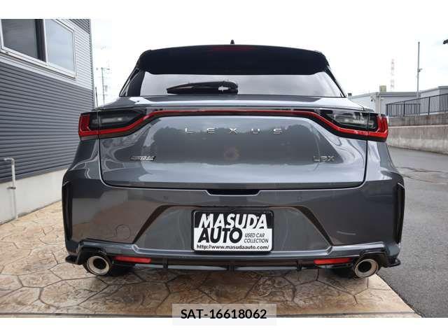 Lexus LBX 2025-04 8849577-5