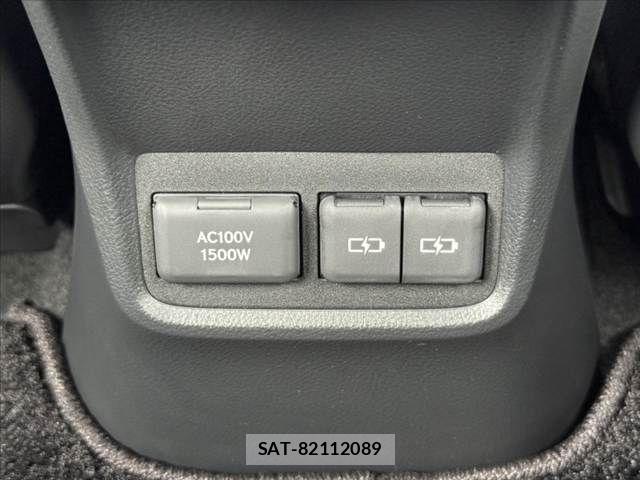 Lexus LBX 2024-08 8883846-21
