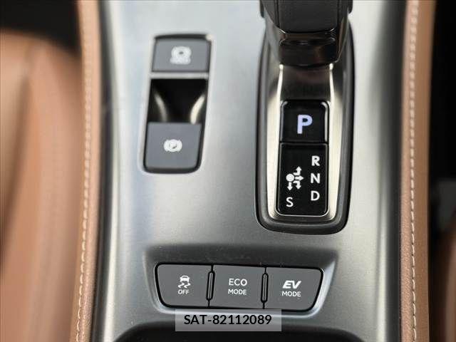 Lexus LBX 2024-08 8883846-28