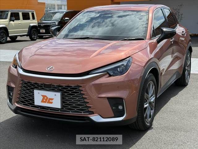 Lexus LBX 2024-08 8883846-7