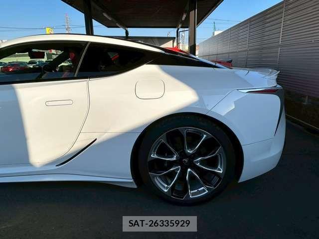 Lexus LC 2020-03 2081827-11