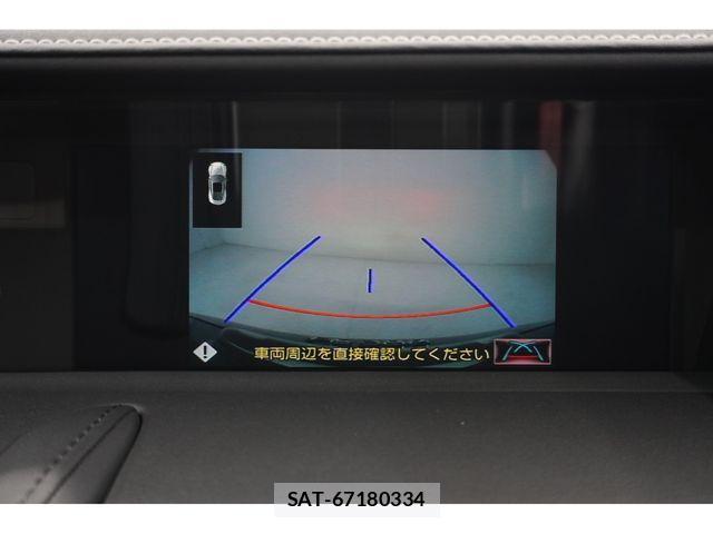 Lexus LC 2017-10 2210858-24