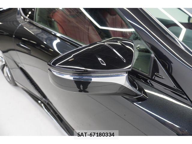 Lexus LC 2017-10 2210858-25