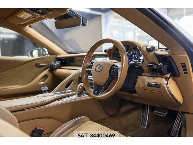 Lexus LC 2017-07 2400898-25