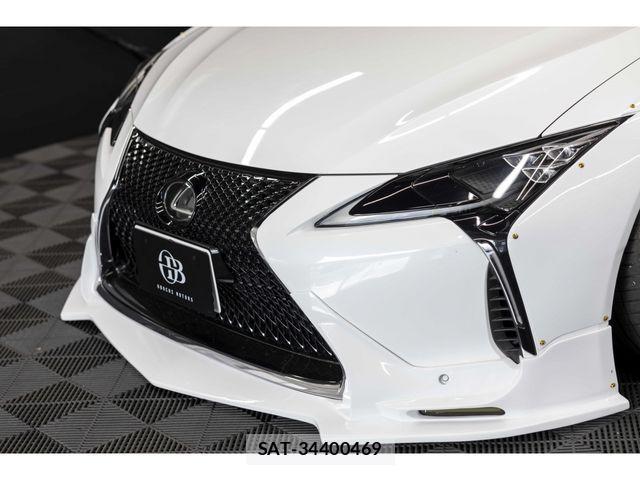 Lexus LC 2017-07 2400898-4