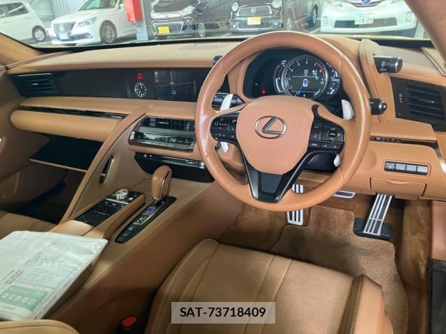 Lexus LC 2017-11 7220962-11