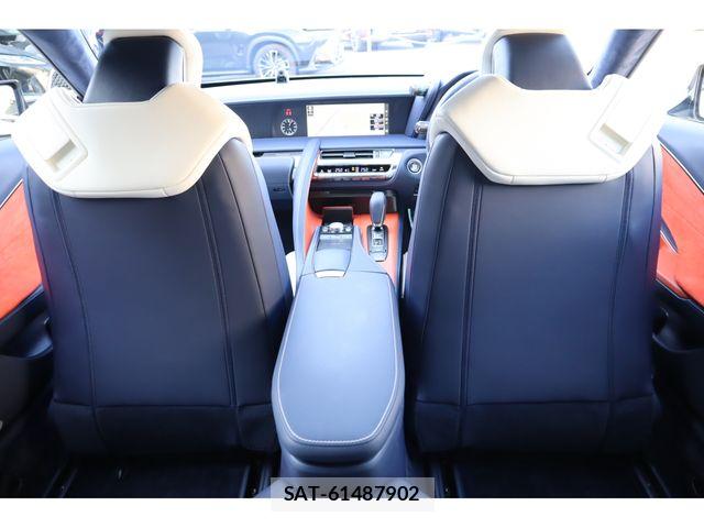 Lexus LC 2019-03 7220966-11