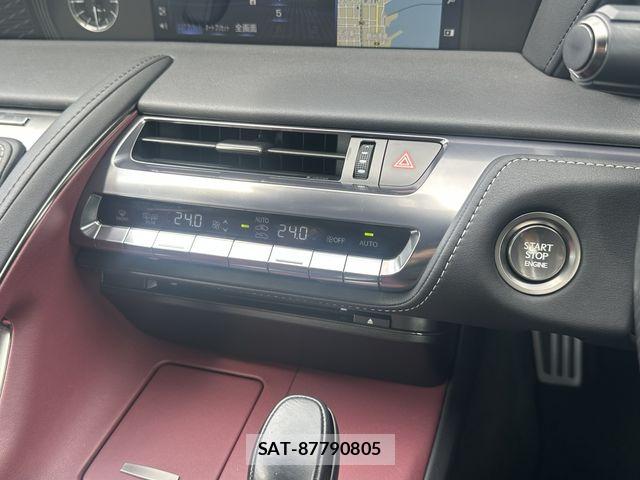 Lexus LC 2017-09 7877353-13