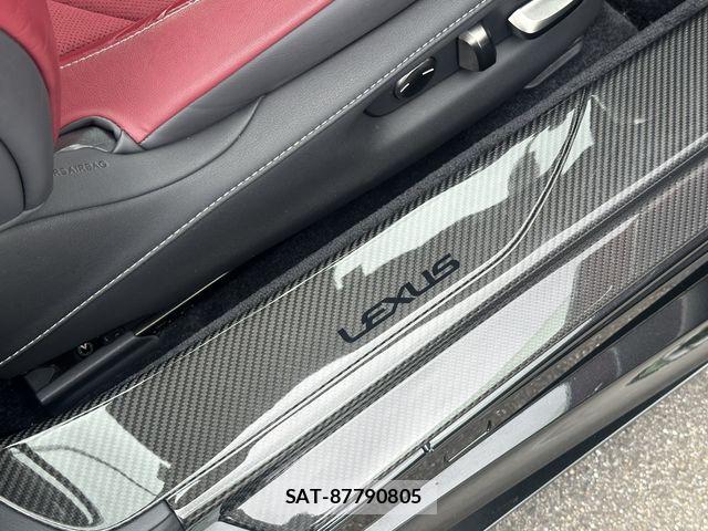 Lexus LC 2017-09 7877353-15