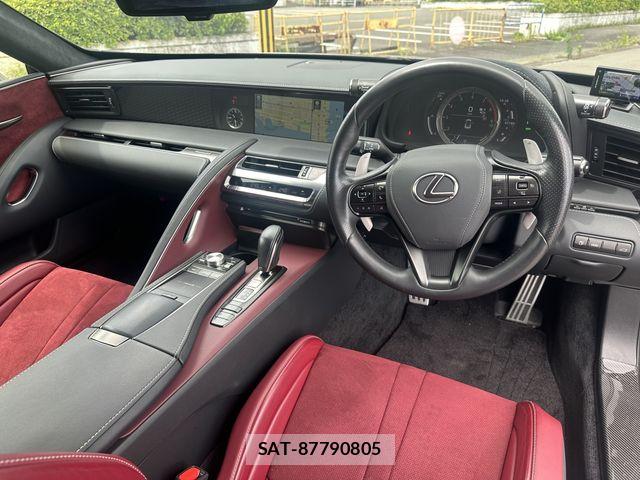 Lexus LC 2017-09 7877353-1