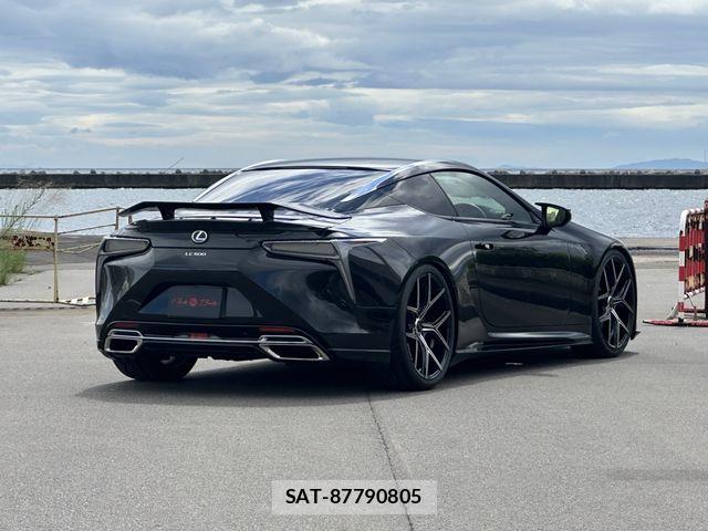 Lexus LC 2017-09 7877353-2