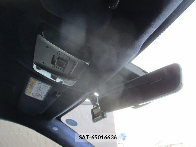 Lexus LC 2024-03 8036435-23