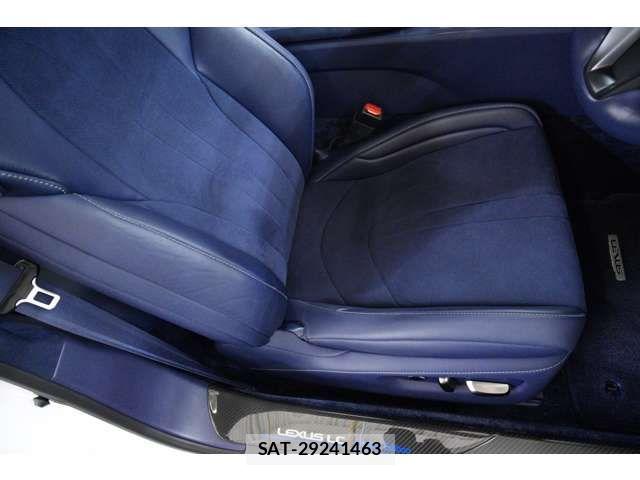 Lexus LC 2023-11 8131007-4