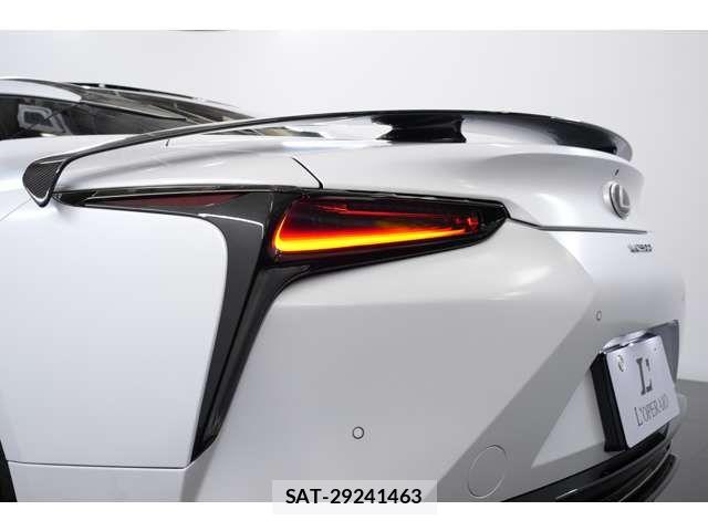 Lexus LC 2023-11 8131007-8