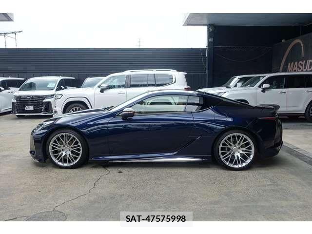 Lexus LC 2018-01 8336555-5