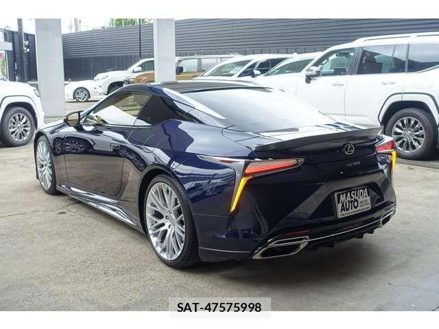 Lexus LC 2018-01 8336555-6