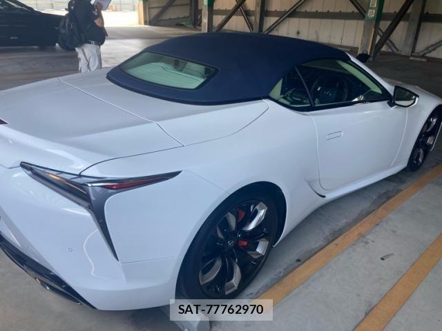 Lexus LC 2023-11 8413287-11