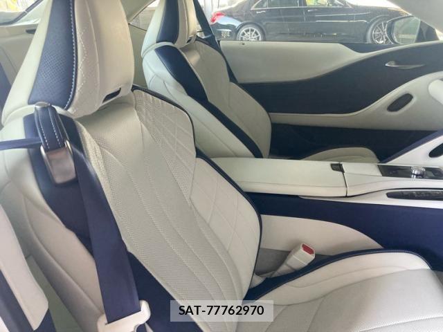 Lexus LC 2023-11 8413287-15