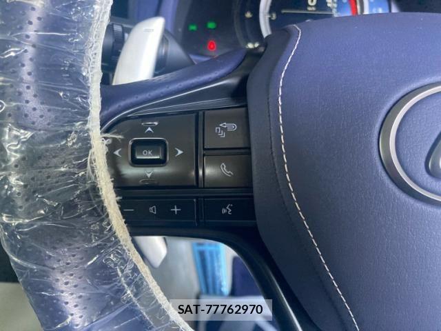 Lexus LC 2023-11 8413287-20
