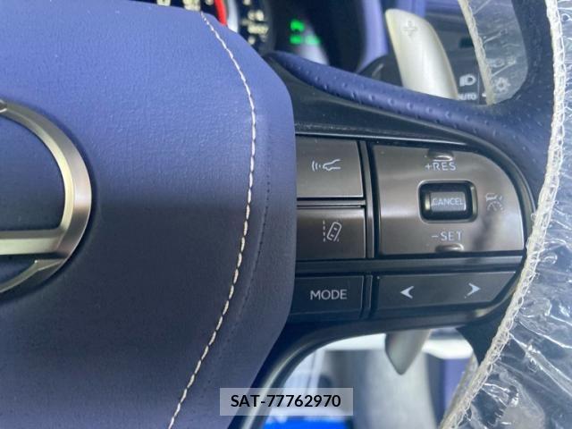 Lexus LC 2023-11 8413287-21