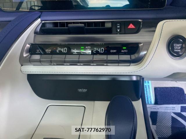 Lexus LC 2023-11 8413287-24