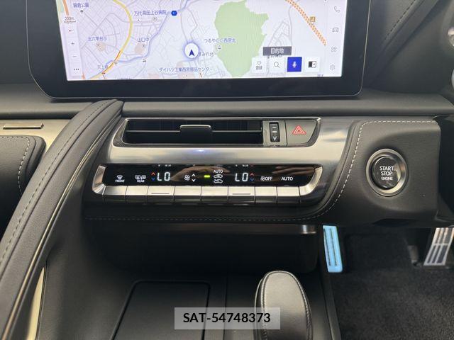 Lexus LC 2023-11 8685844-9
