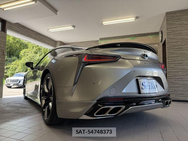 Lexus LC 2023-11 8685844-16