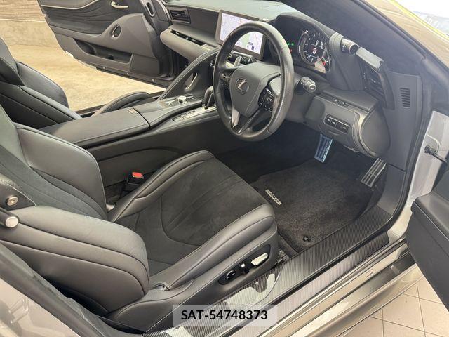Lexus LC 2023-11 8685844-1
