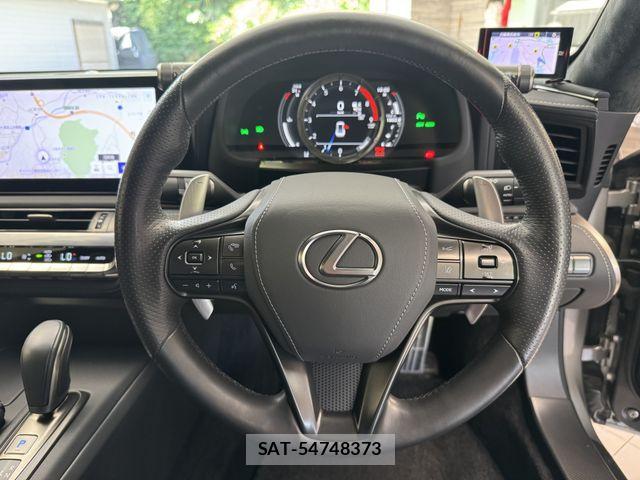 Lexus LC 2023-11 8685844-5