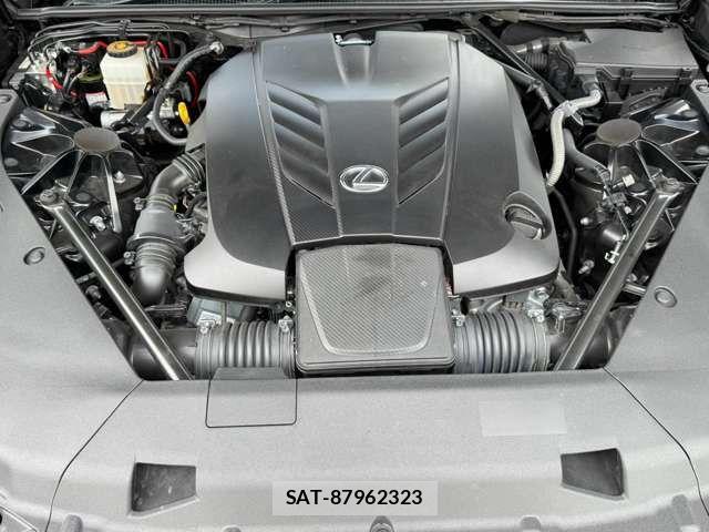 Lexus LC 2018-01 8796477-1