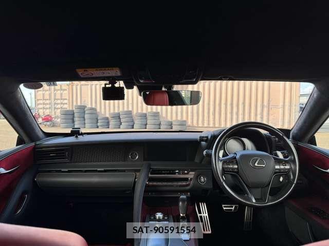 Lexus LC 2020-01 8796475-2