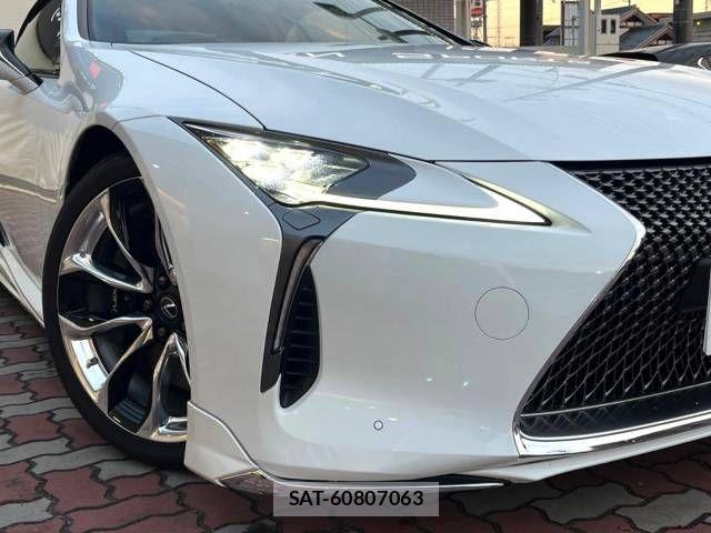 Lexus LC 2021-01 633290-13