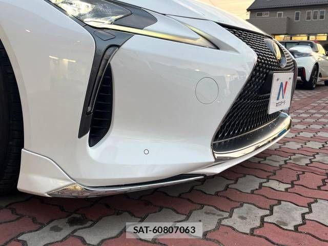 Lexus LC 2021-01 633290-2