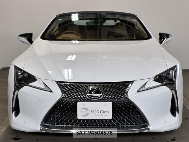 Lexus LC 2021-04 4964362-10