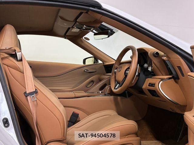 Lexus LC 2021-04 4964362-1