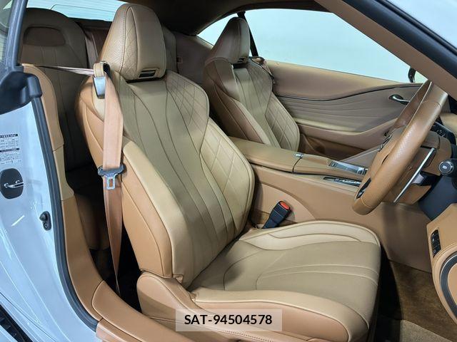 Lexus LC 2021-04 4964362-19