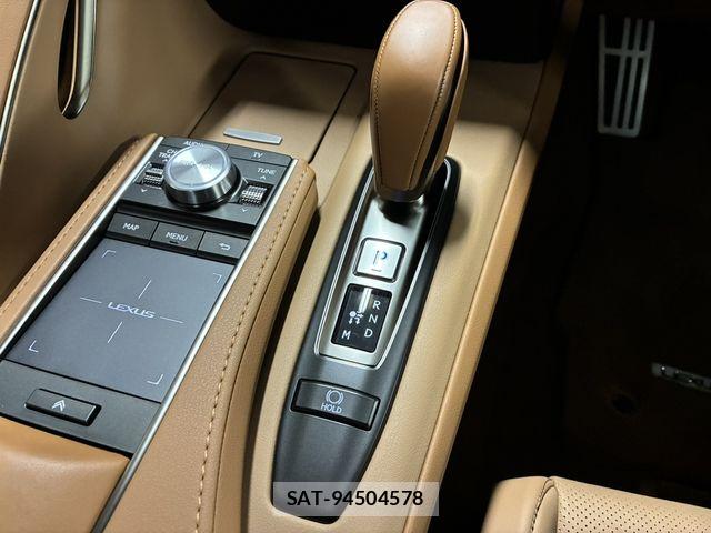 Lexus LC 2021-04 4964362-27