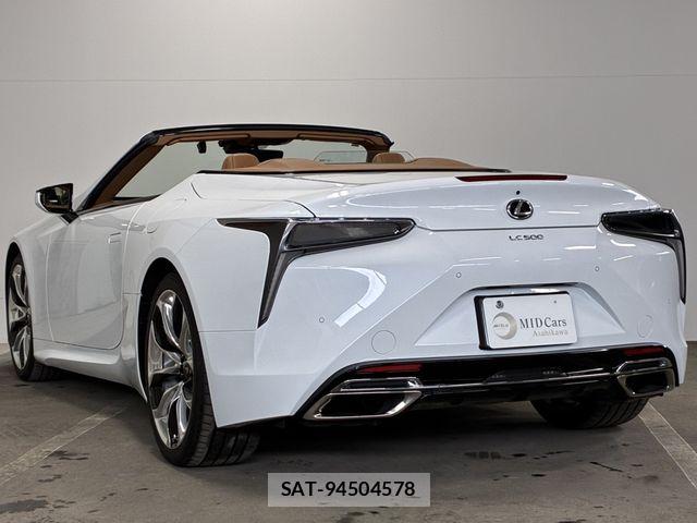 Lexus LC 2021-04 4964362-2