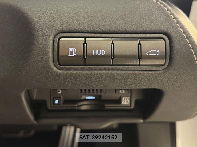 Lexus LC 2020-11 7059256-18