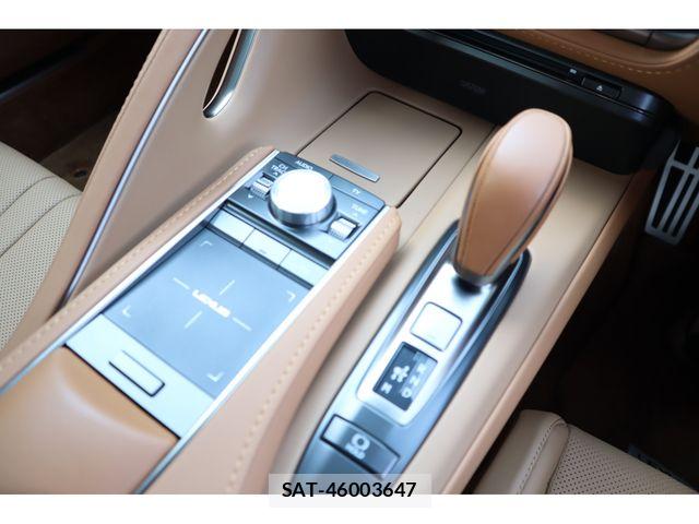Lexus LC 2021-11 7220968-16