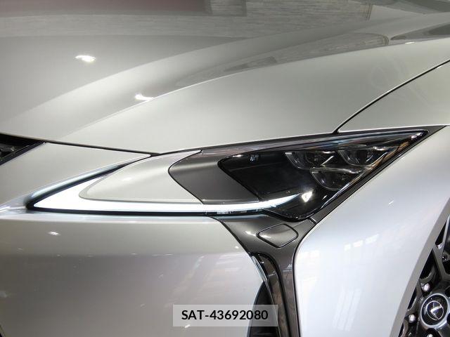 Lexus LC 2021-05 8100136-5