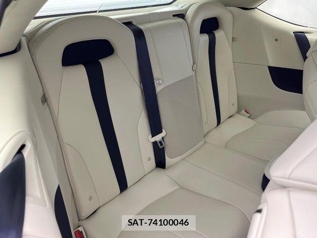 Lexus LC 2024-04 8334908-12