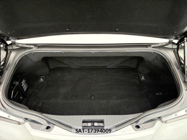 Lexus LC 2025-05 8883847-21