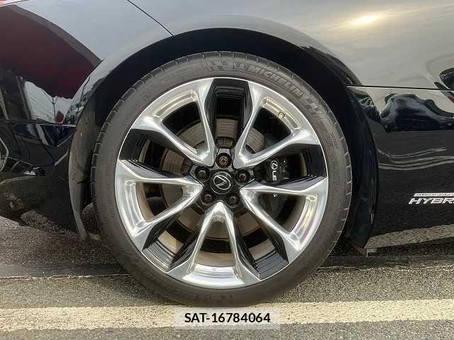Lexus LC 2017-08 529527-19