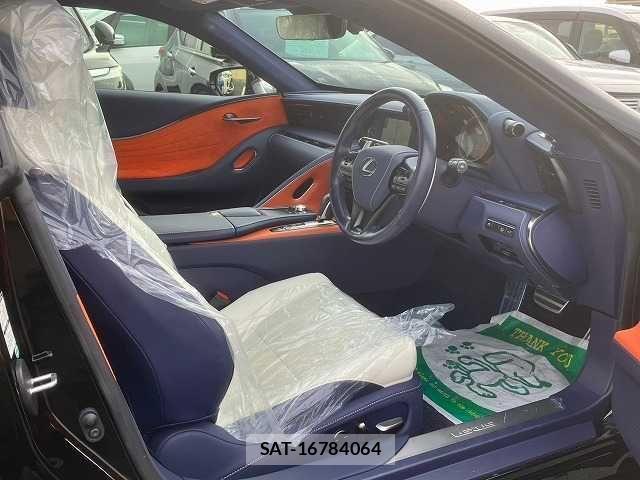 Lexus LC 2017-08 529527-6