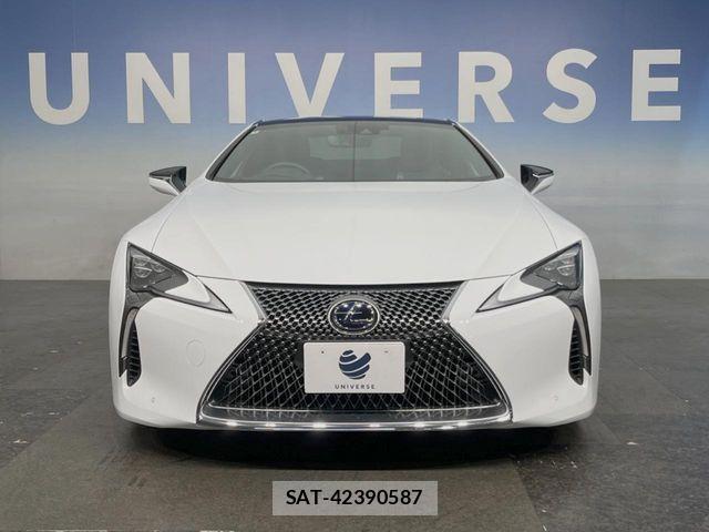 Lexus LC 2020-07 2350513-12