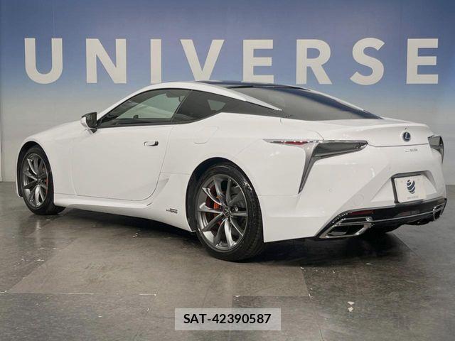 Lexus LC 2020-07 2350513-15